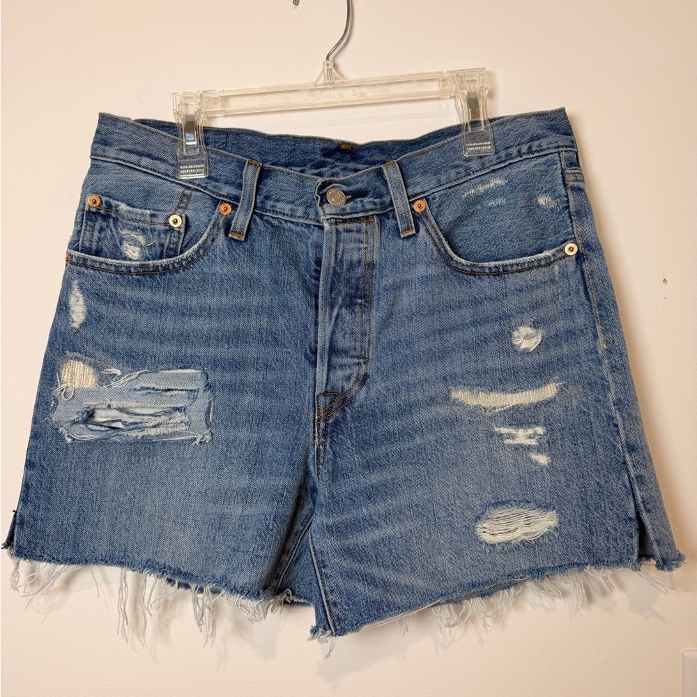 Levi's 100% Cotton Distressed Blue Jean Shorts